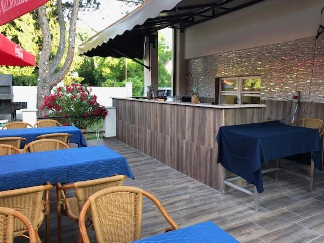 Admiralitas Kitchen And Restaurant Bed & Breakfast Leanyfalu Exterior photo